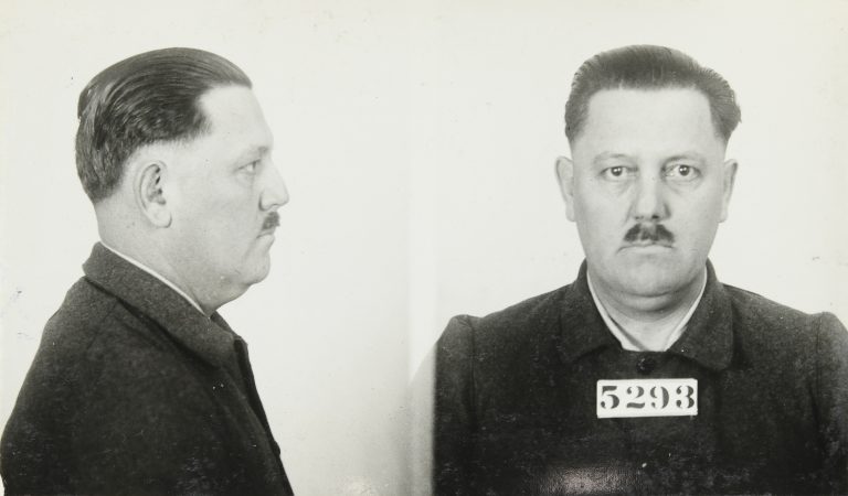 Two prisoner mugshots of Fred Burke, one from the side and one straight on. His prisoner number shown is 5293.